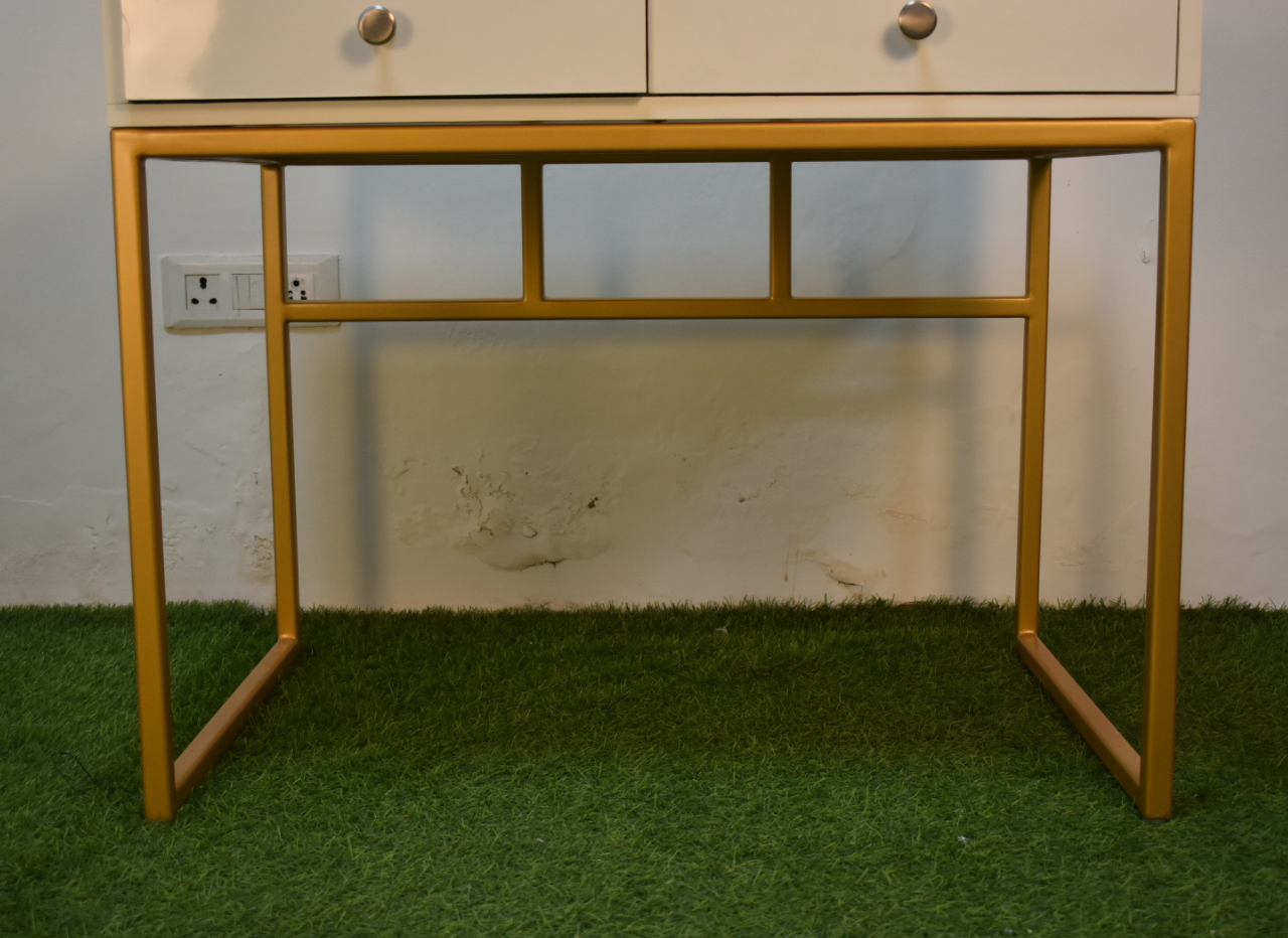 Autumn Side table