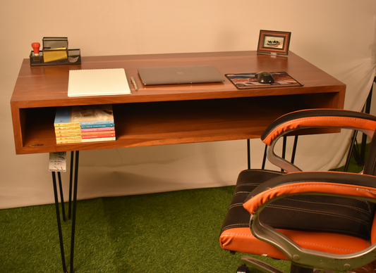 Hitara Study Table