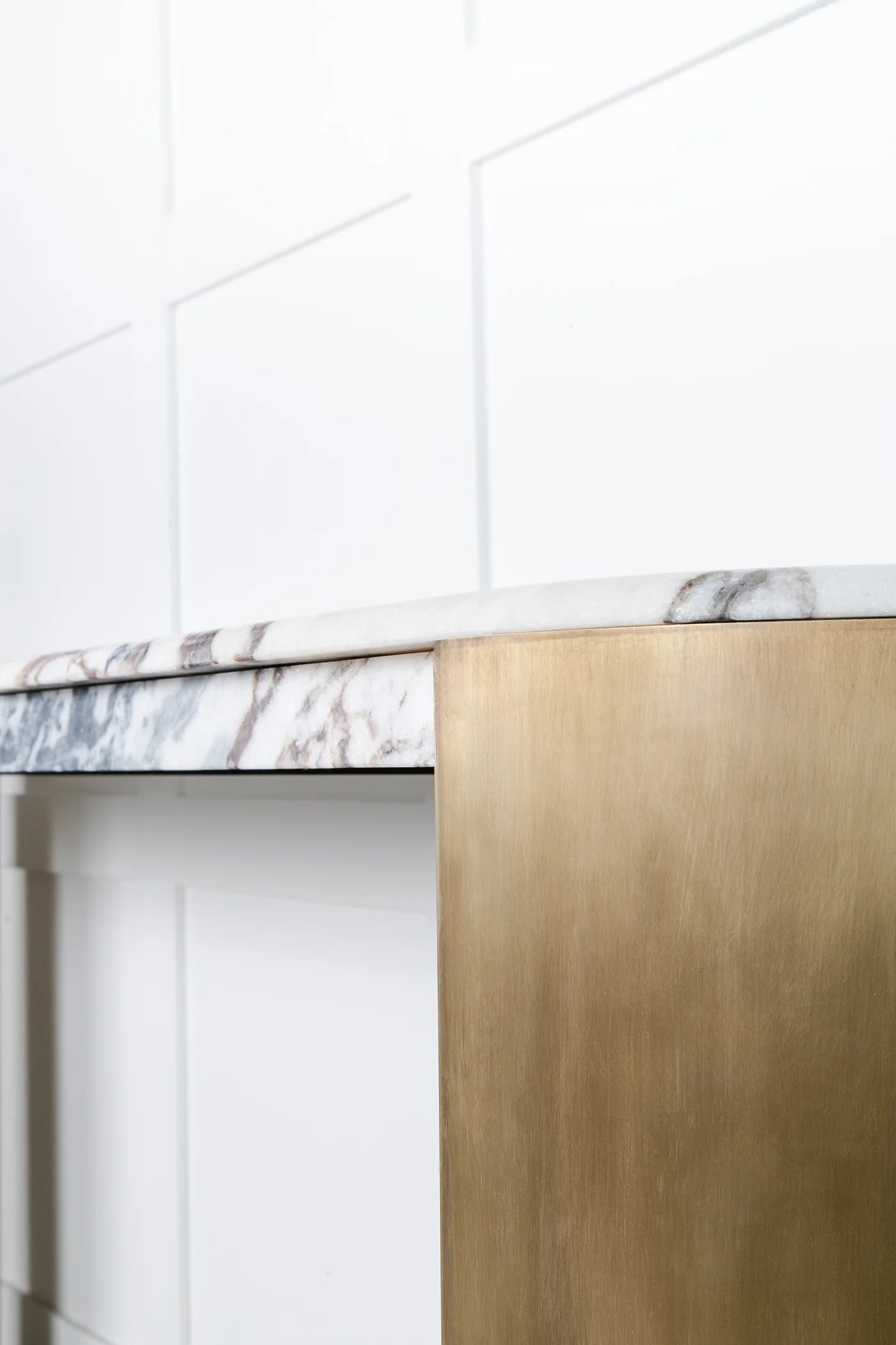 Aspen Console Tower